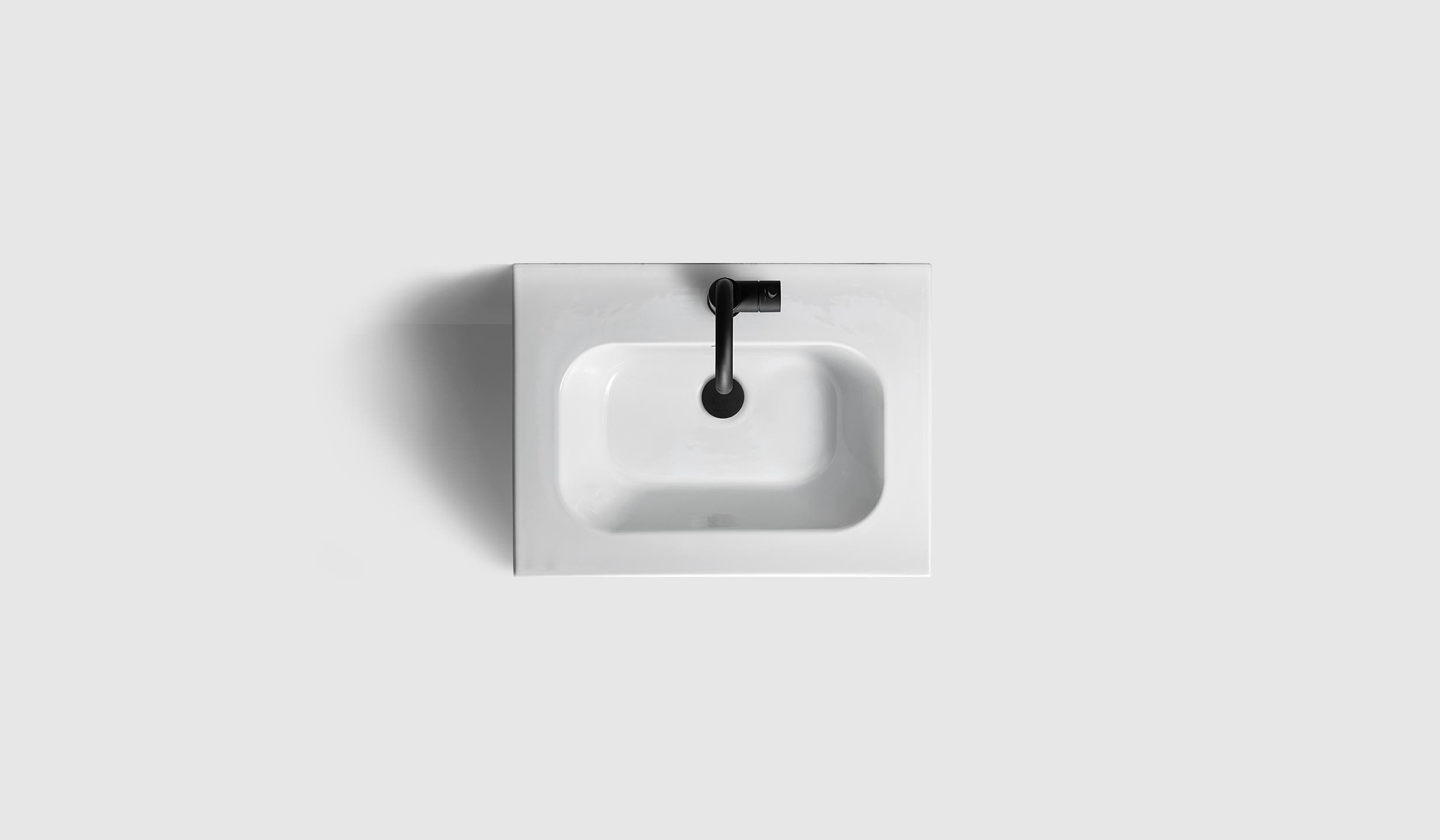 H3/60 - Warm Grey - Porcelain - A2.01 Brass