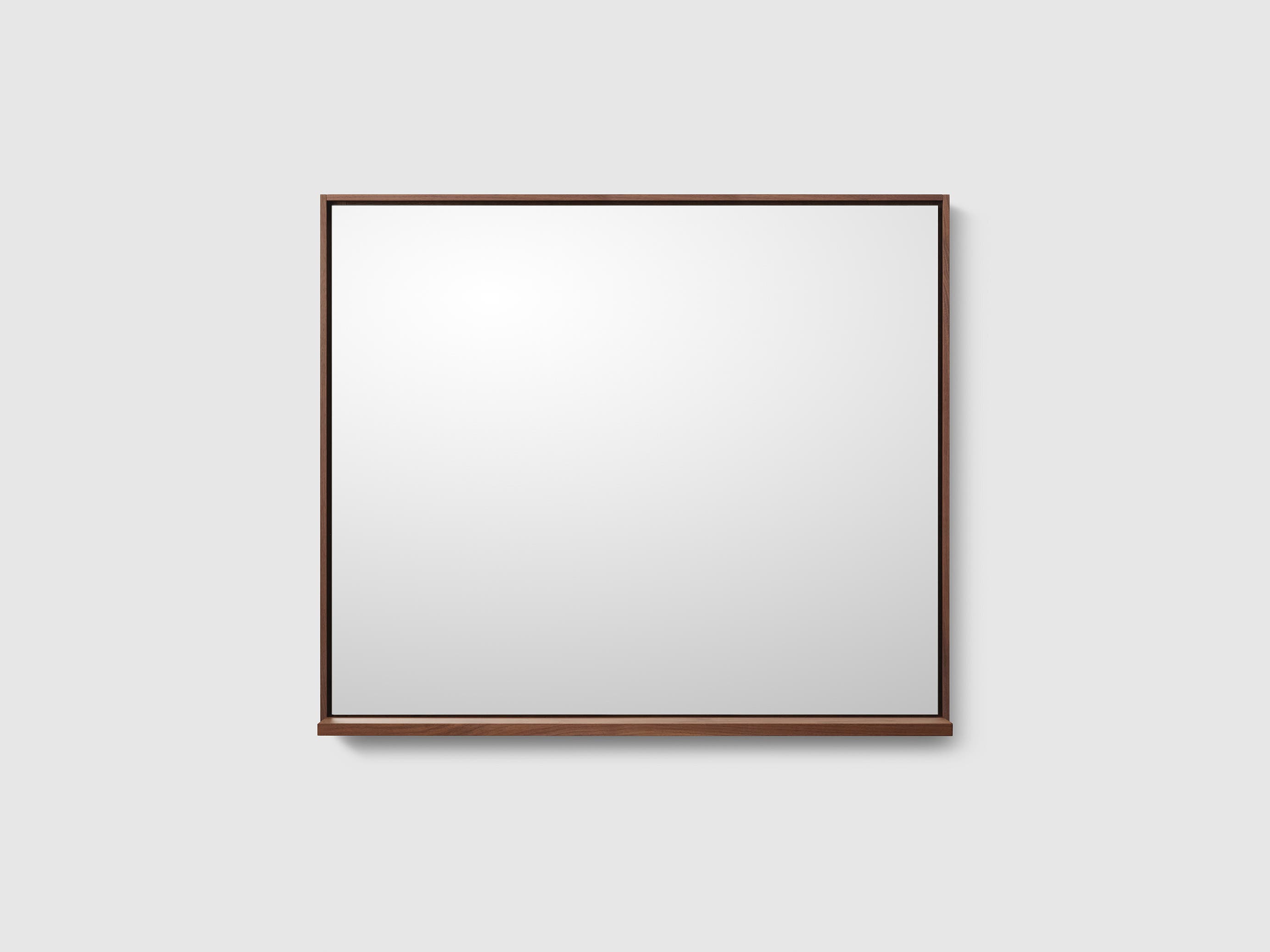 M7/100x86 - Walnut Wood with shelf